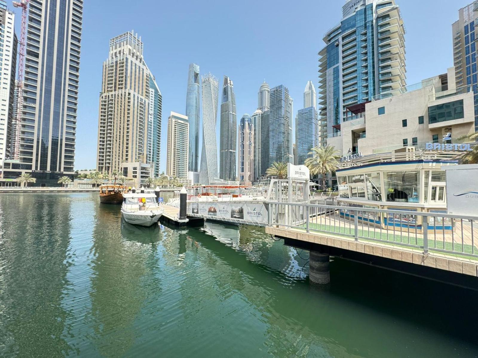 Spacious Studio Apartment In Dubai Marina Close To Metro And Beach Экстерьер фото